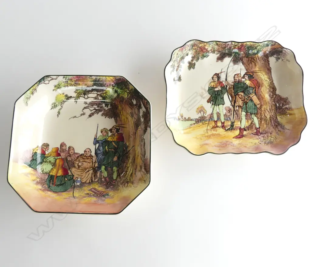 ROYAL DOULTON UNDER THE GREENWOOD TREE SQUARE DISH, L.220mm & RECTANGULAR SERPENTINE DISH, 220 x 190mm Image 1++