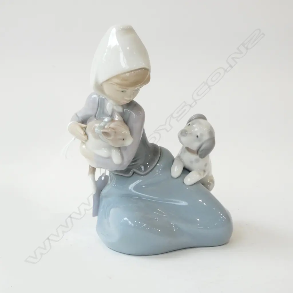 LLADRO FIGURINE H.170mm Image 1++