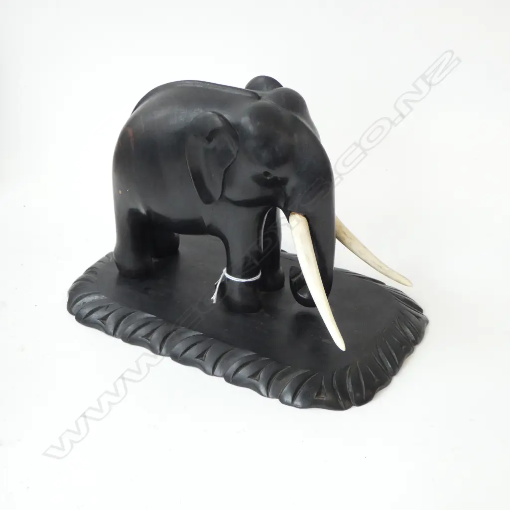 EBONY ELEPHANT w. BONE TUSKS L. 260mm Image 1++