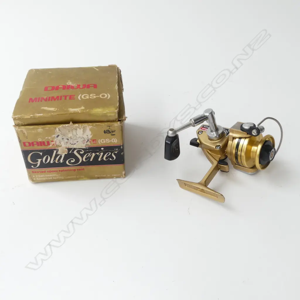 BOXED DAIWA MINIMITE (GS-0) GOLD SERIES SPINNER Image 1++