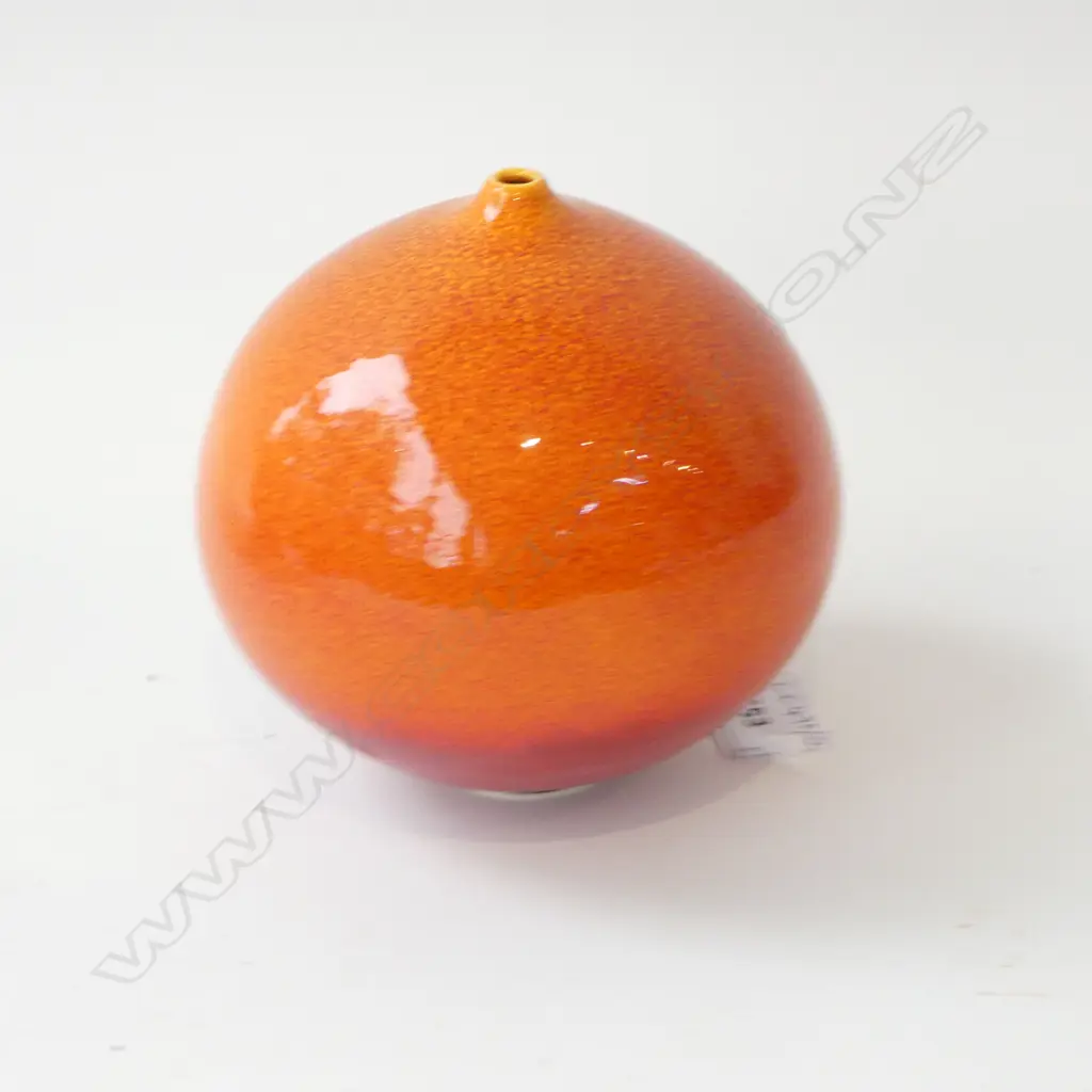 GRAHAM AMBROSE ORANGE ORB VASE H.135mm Image 1++