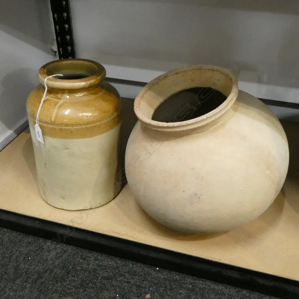 CROCK H.275mm + POTTERY VASE Image 1++