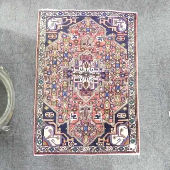 SMALL HAND KNOTTED WOOL PILE RUG 1000x720mm