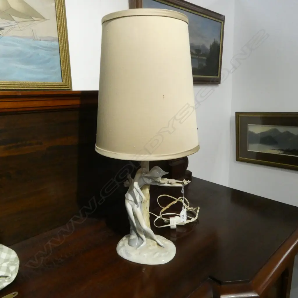 LLADRO? TABLE LAMP H.620mm 'MADE IN SPAIN' VIOLIN SCROLL ABSENT Image 1++