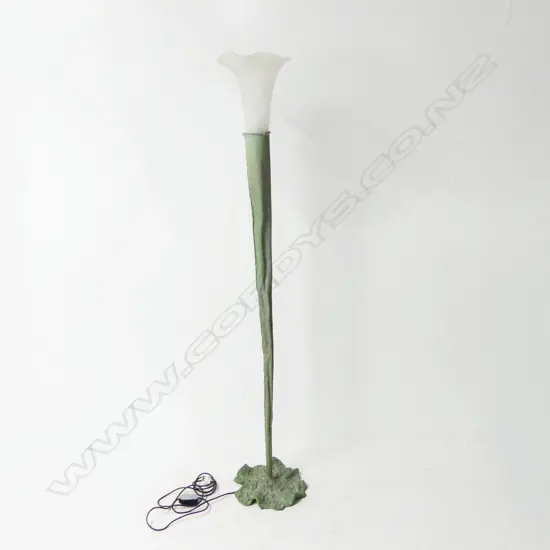 CONTEMPORARY FLOOR LAMP (GLASS SHADE AF) H.1800mm