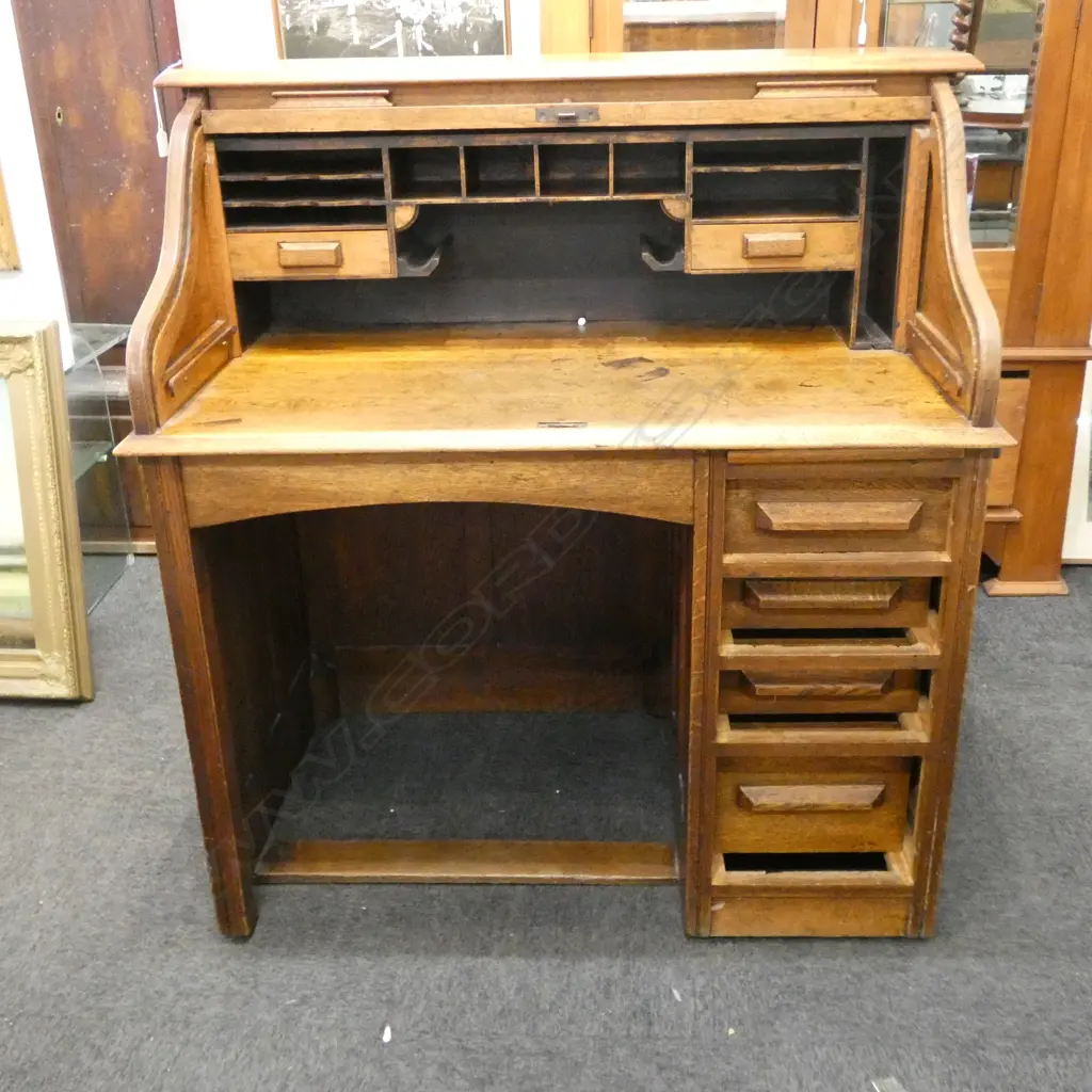 OAK ROLL TOP DESK 1110x675x1150mm Image 1++