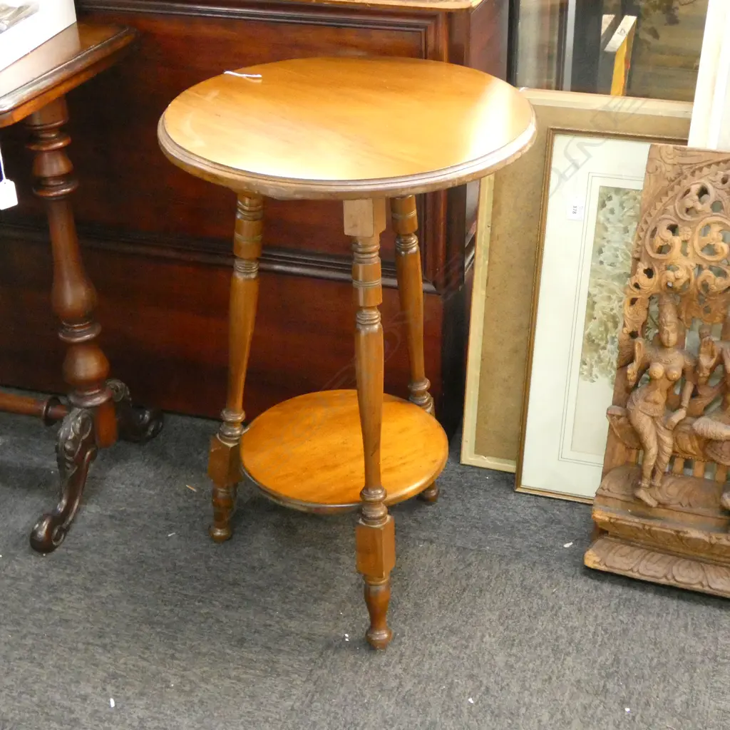 EARLY 20thC KAURI SIDE TABLE H.680mm Image 1++