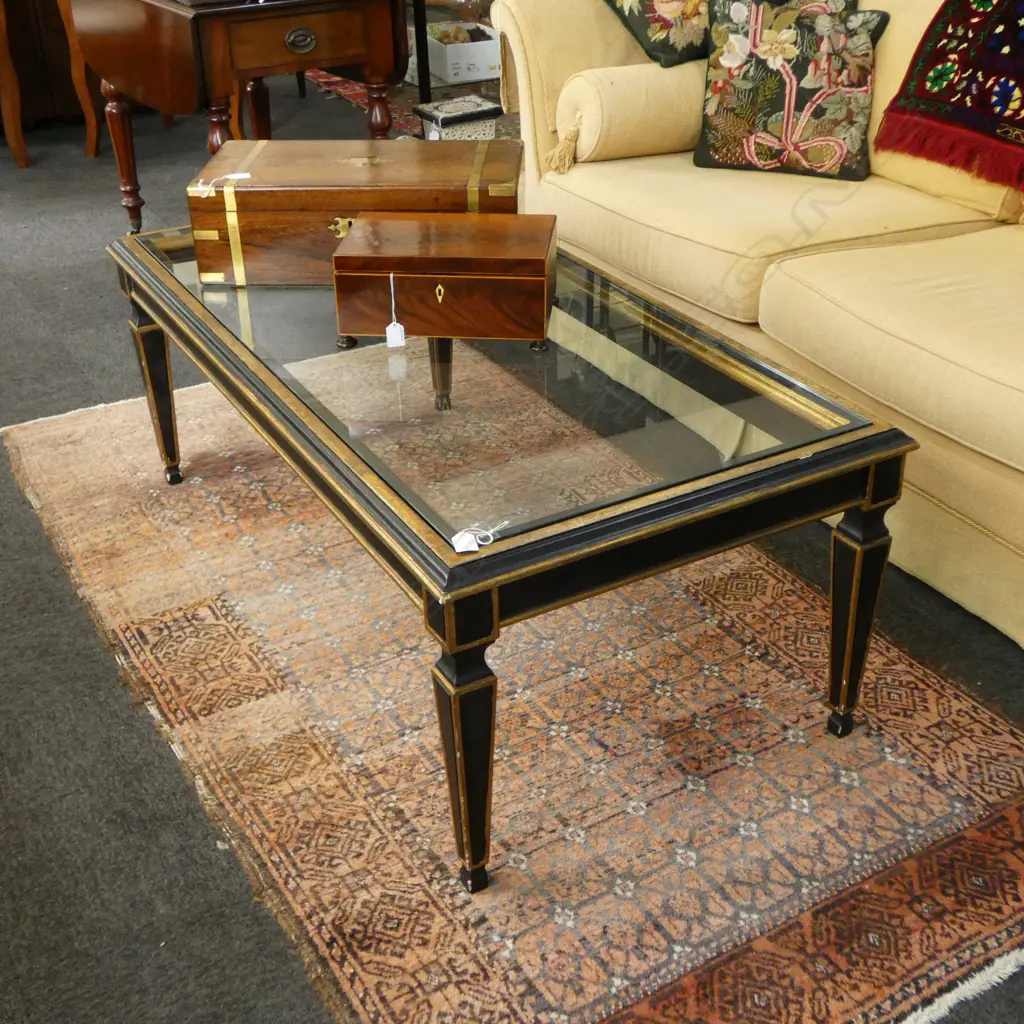 GLASS TOP COFFEE TABLE 1300x665x485mm Image 1++