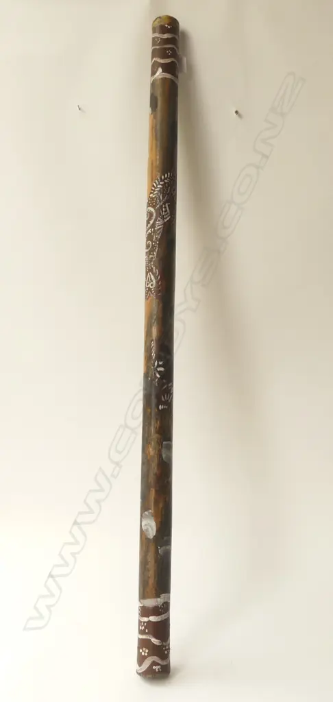 VINTAGE DIDGERIDOO L.1220mm Image 1++