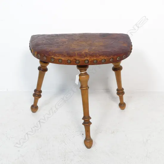 EMBOSSED LEATHER STOOL 410x280x365mm
