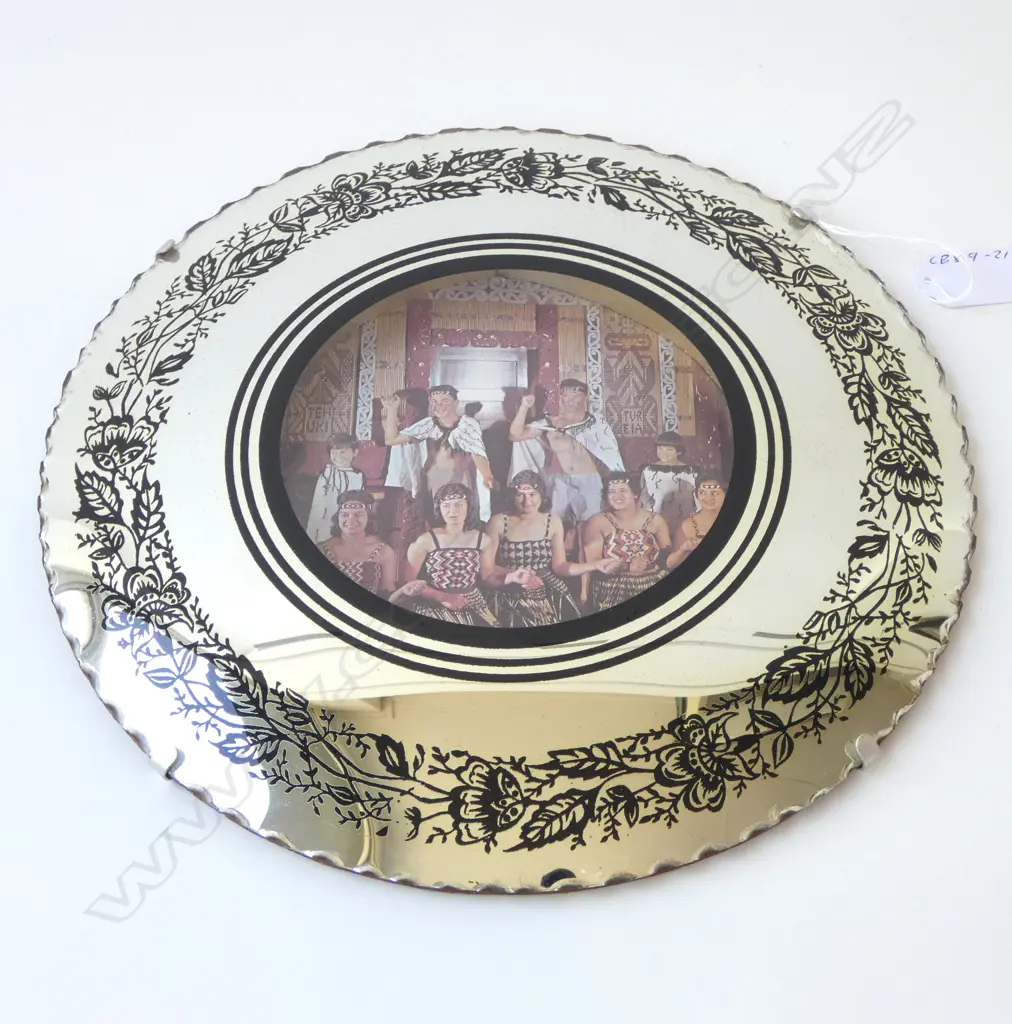 RETRO CIRCULAR CONVEX PICTURE MIRROR DIA285MM Image 1++