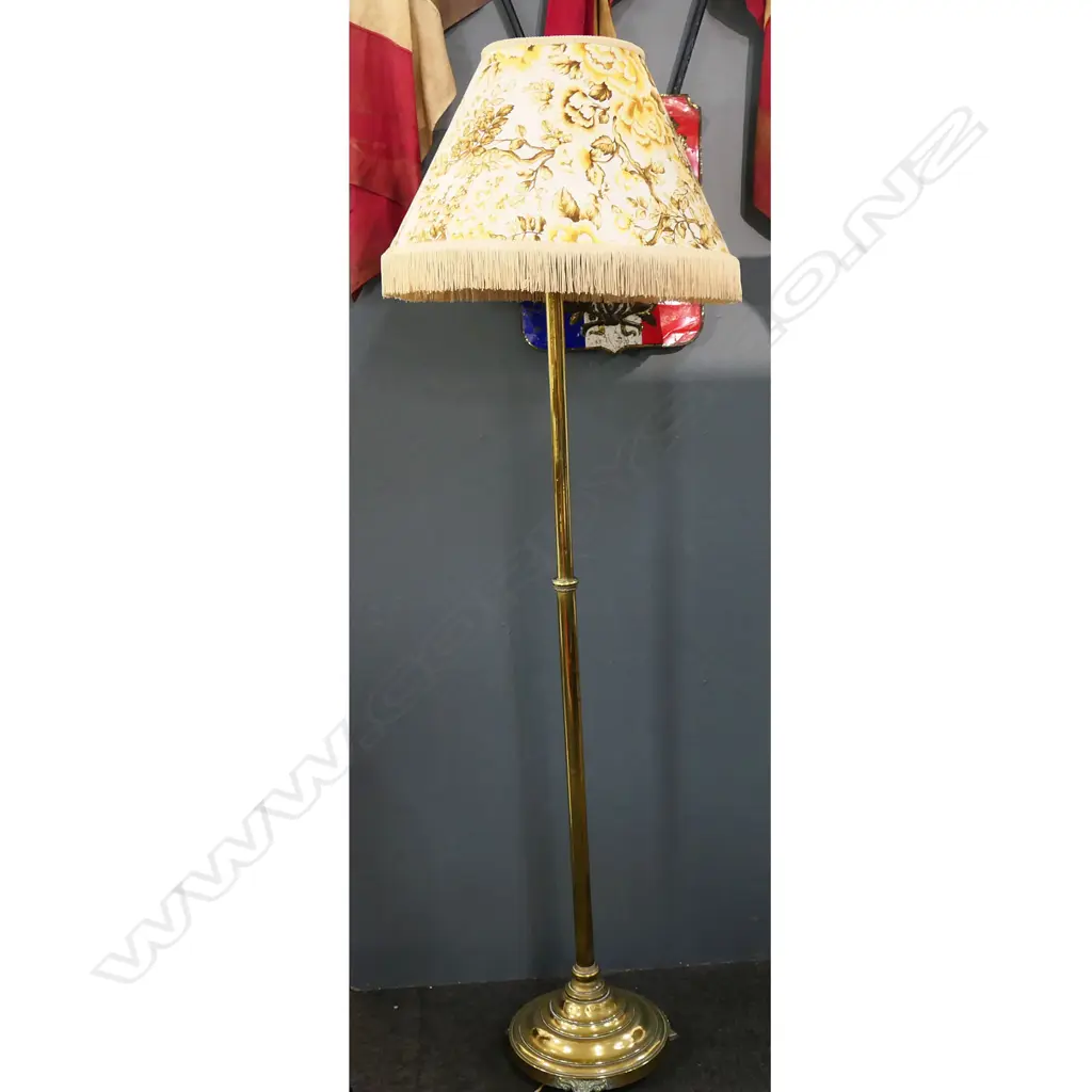 BRASS STANDARD LAMP H.1830mm Image 1++