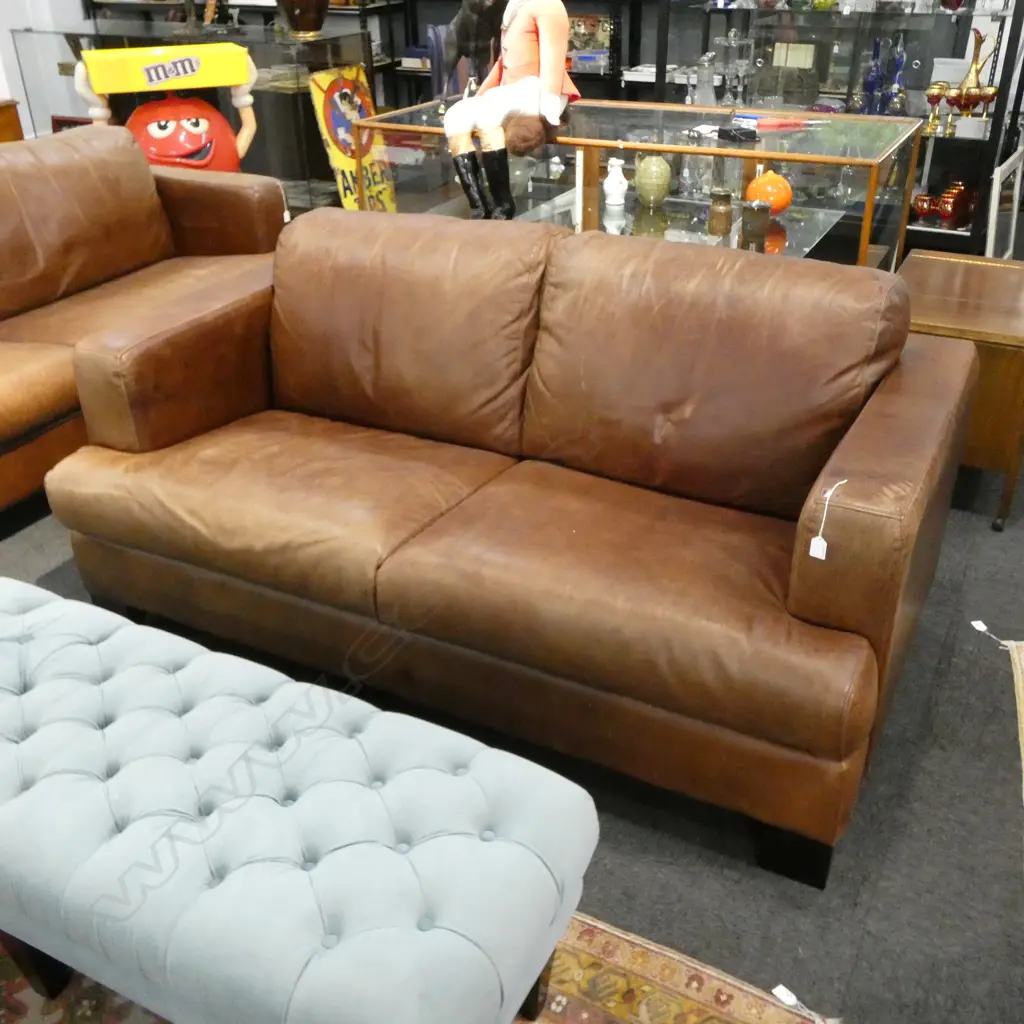 LEATHER SOFA 1700x900x850mm Image 1++