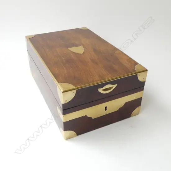 BRASS BOUND GENTLEMANS VALET BOX 200x320x130mm
