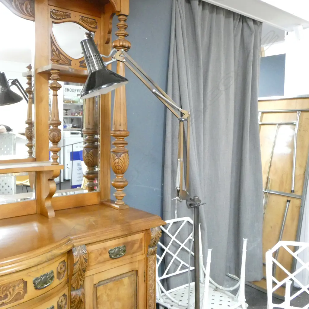 ANGLE POISE FLOOR LAMP Image 1++