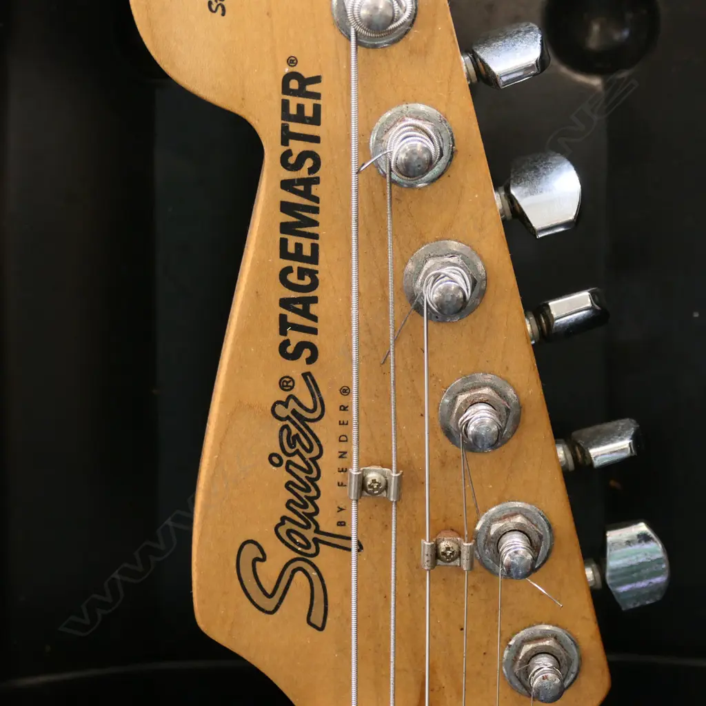 ELECTRIC GUITAR; SQUIRE STAGEMASTER, CASED Image 1++