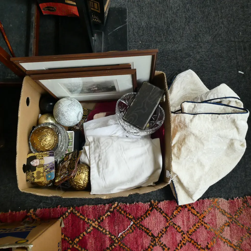 ASST. LINENS, DECORATIVE BALLS, CRYSTAL ETC Image 1++