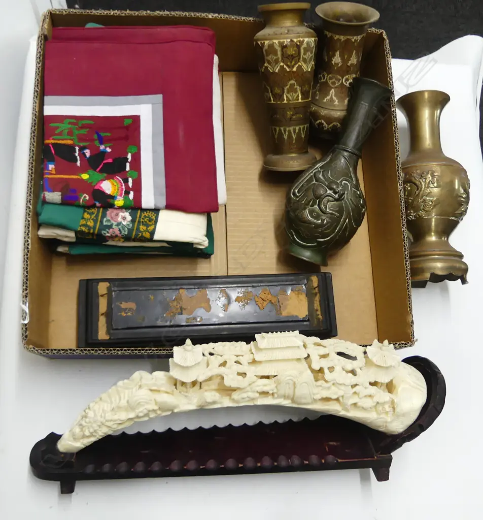 BOX ORIENTAL FABRIC FAUX TUSK L450MM BRASS VASES ETC Image 1++