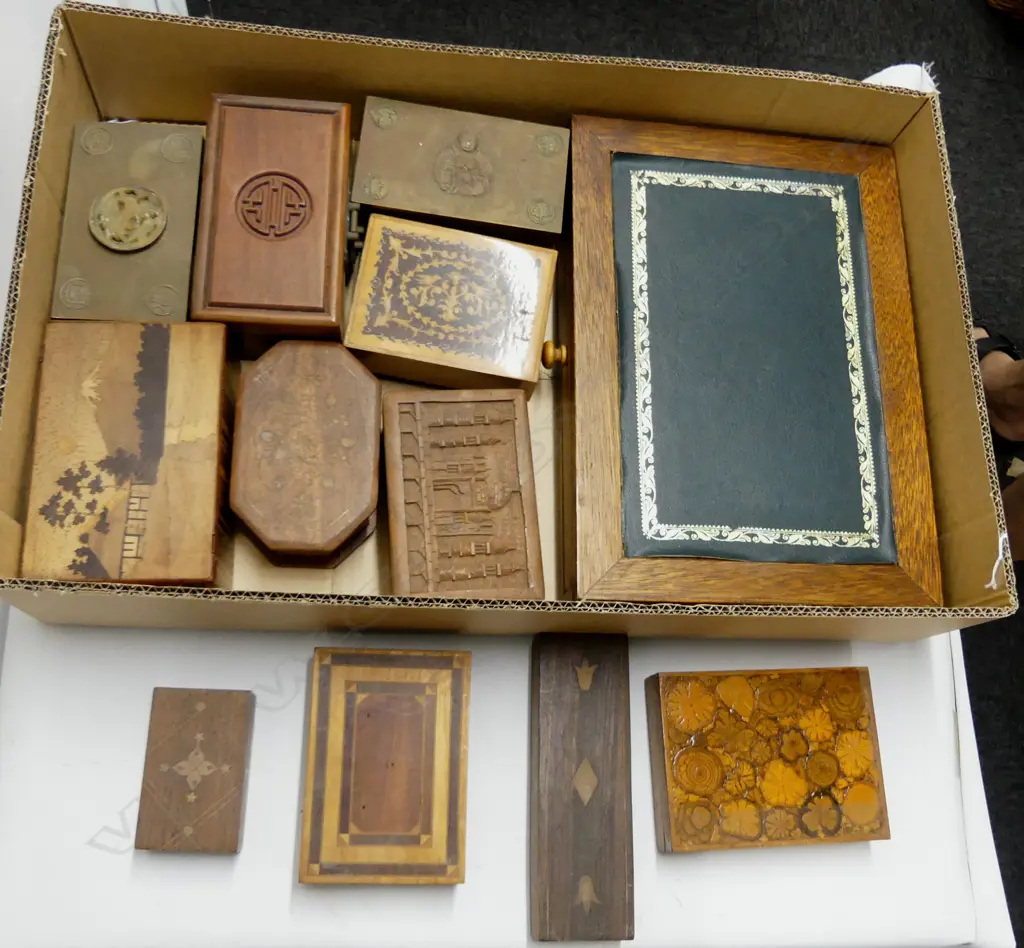 COLLECTION OF 12  TRINKET BOXES Image 1++