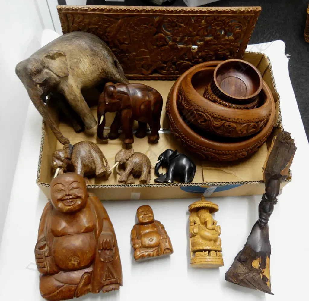 COLLECTION OF CARVED WOOD ITEMS ELEPHANTS BUDDHA  BOWLS ETC Image 1++