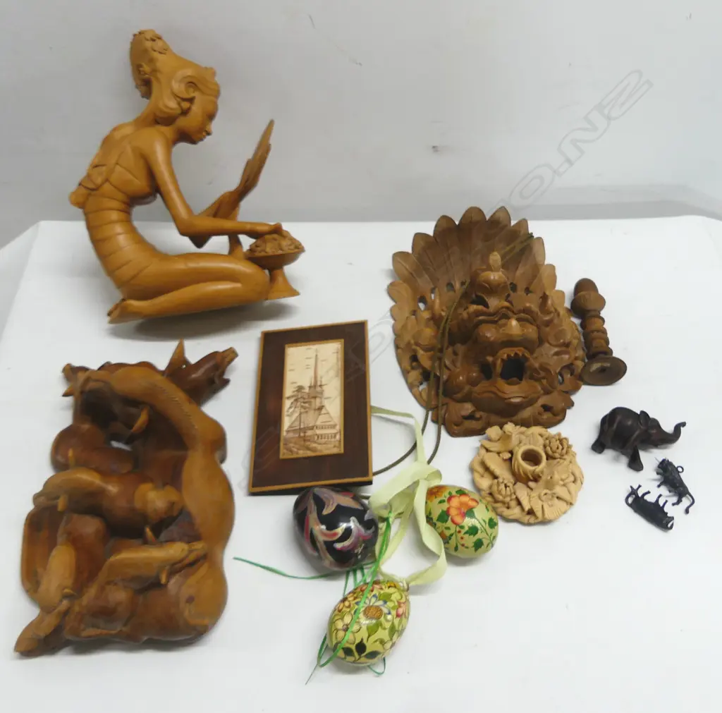 ASST WOODWARE/CARVINGS Incl. BARONG MASK H.200mm Image 1++
