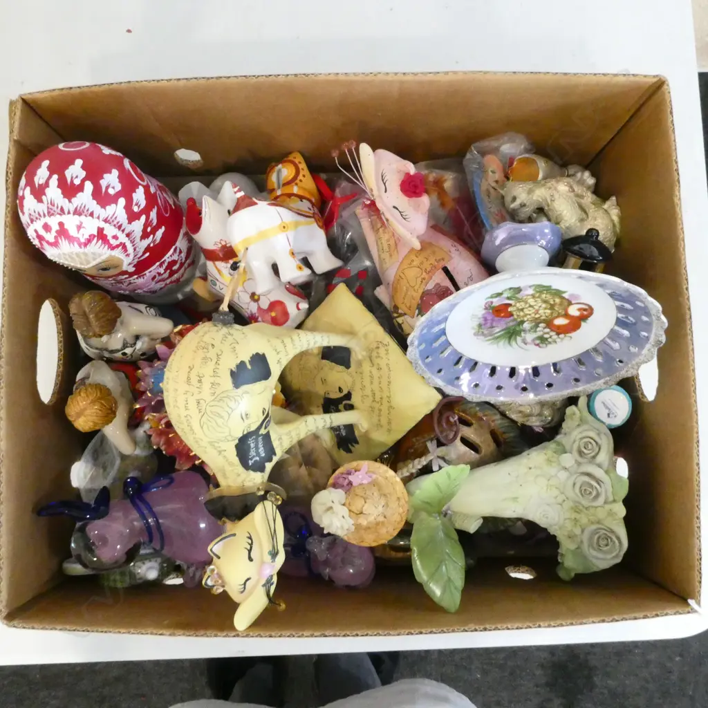 ASST. CERAMIC TRINKETS ETC Image 1++