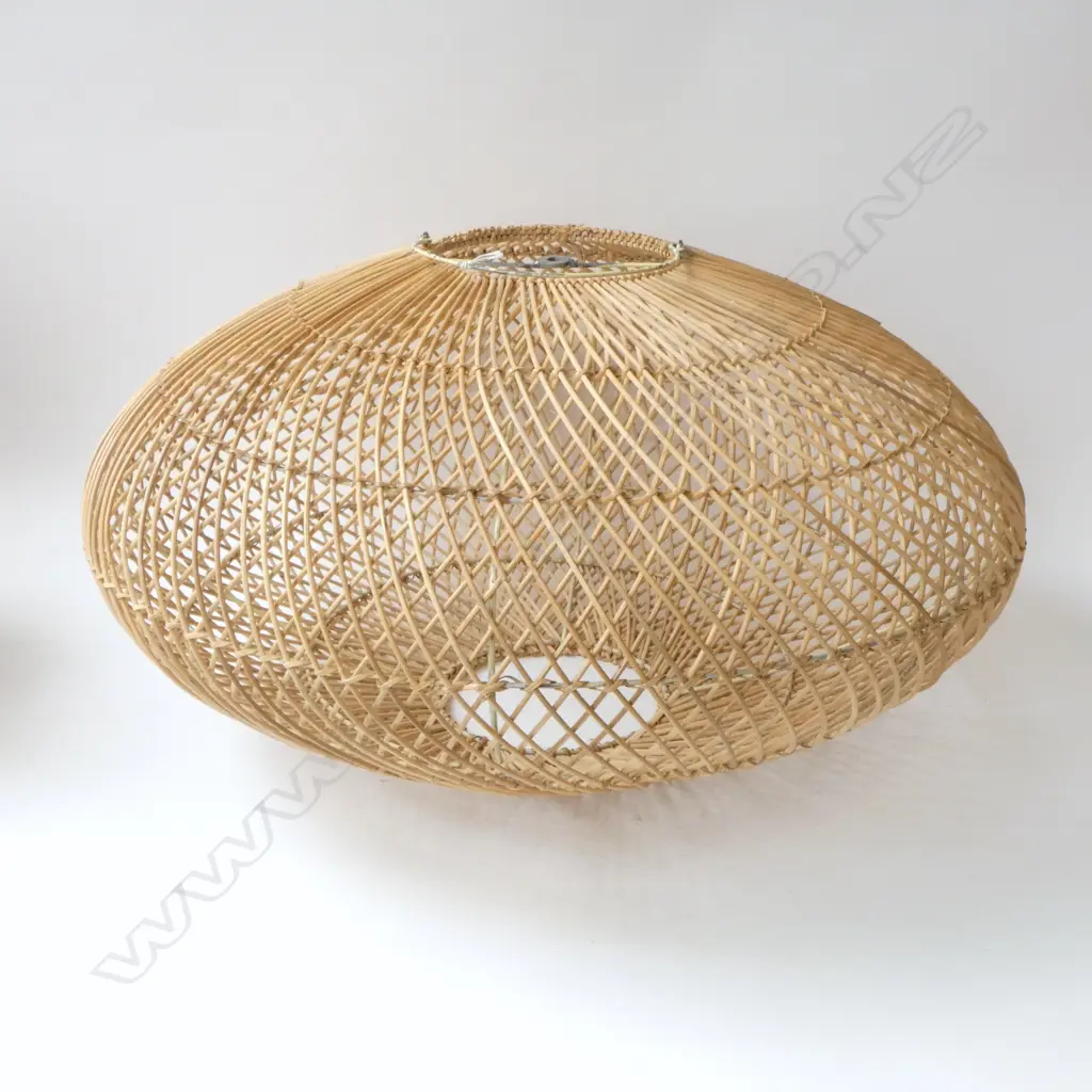 LARGE WOVEN CEILING LAMP SHADE W.580mm Image 1++