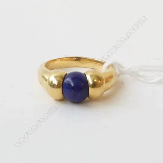 18CT GOLD & LAPIS DESIGNER RING 7.4gms SIZE M