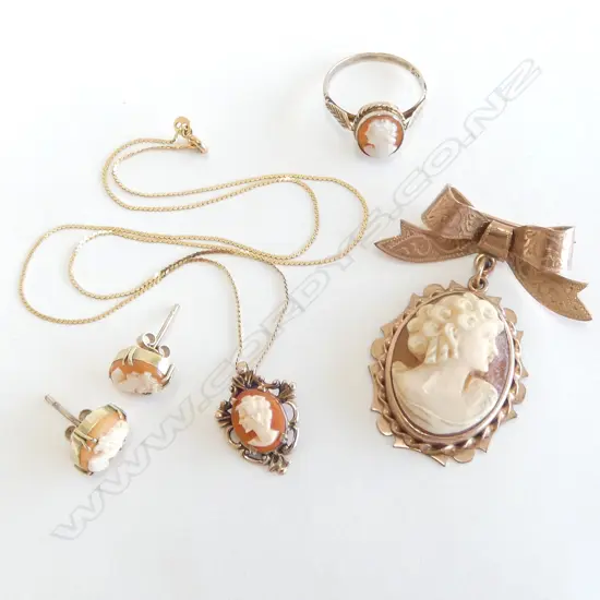 ASST 9CT GOLD AND CAMEO JEWELLERY 14gms