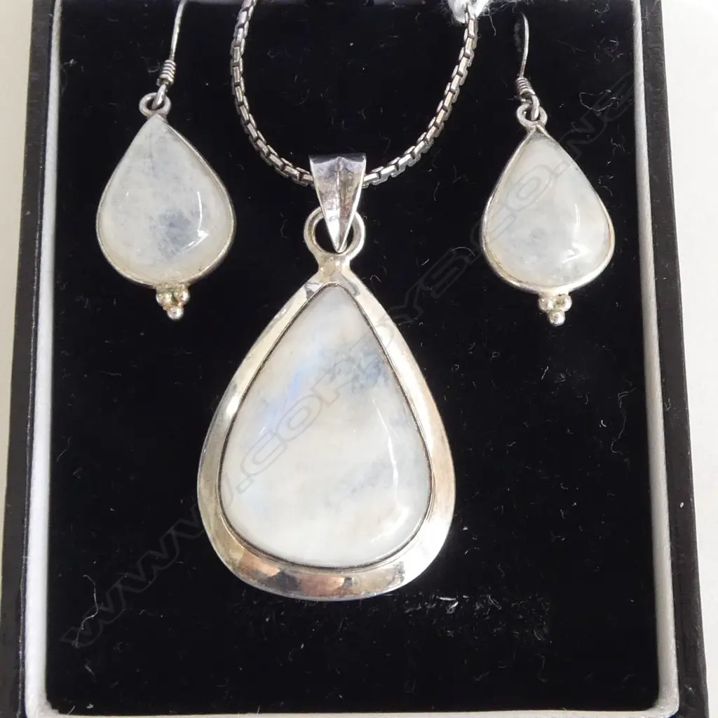 STG SILVER LABRADITE NECKLACE w. MATCHING EARINGS Image 1++