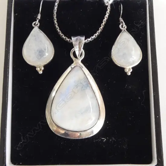 STG SILVER LABRADITE NECKLACE w. MATCHING EARINGS