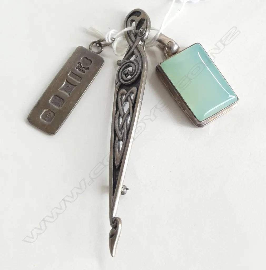 SILVER HALLMARKED INGOT + SILVER CELTIC BROOCH + SILVER & AGATE ? PENDANT Image 1++