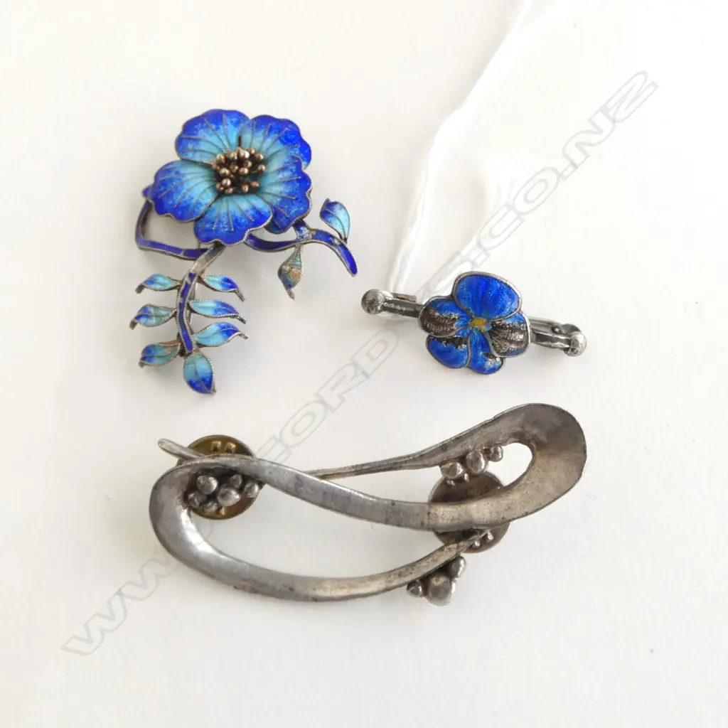 2 SILVER? ENAMEL BROOCHES (FAULTS) w. OTHER Image 1++