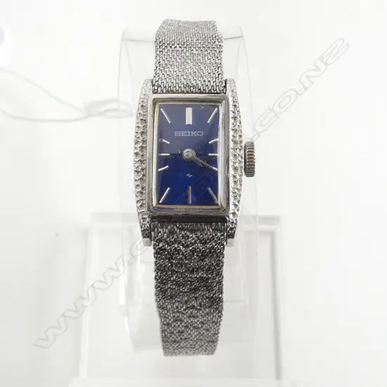 STYLISH VINTAGE SEIKO LADIES WRISTWATCH dark blue dial white gold plated & stainless steel apparently working