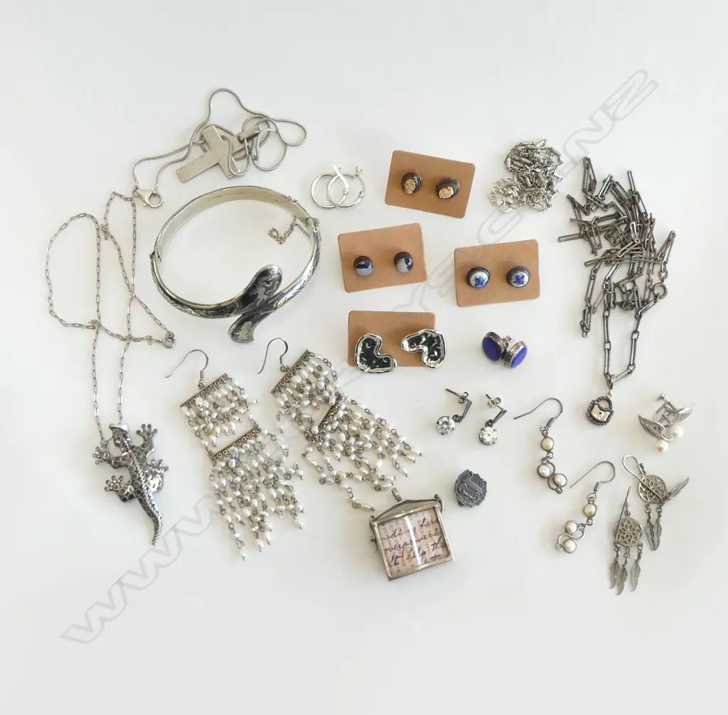 COLLECTION S/SILVER JEWELLERY Image 1++