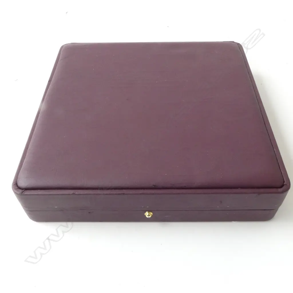 ASST. JEWELLERY INCL. GOLD RING Image 1++