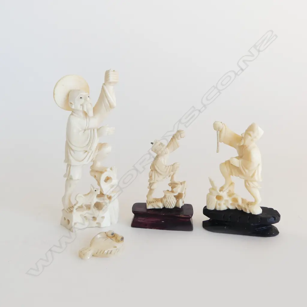 3 CHINESE IVORY FISHERMAN FIGURES 110MM TALLEST Image 1++