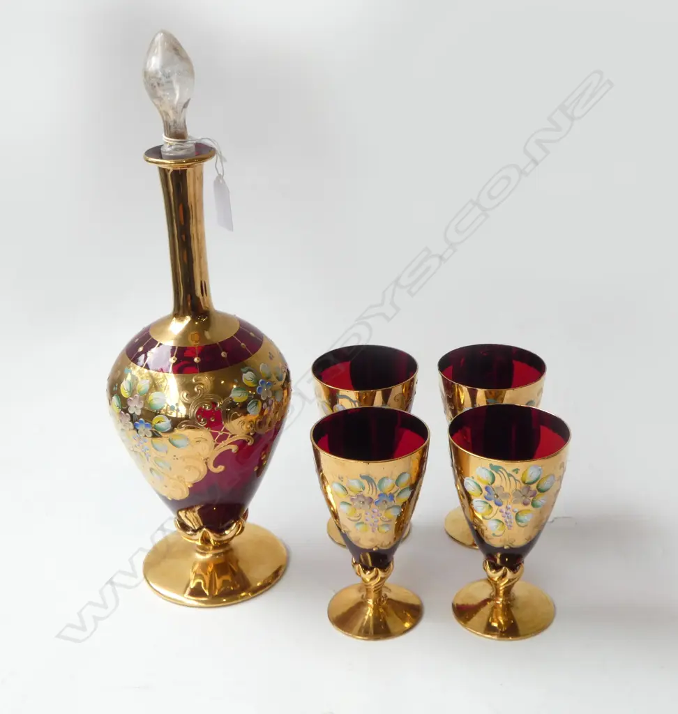 RED & GOLD MURANO DECANTER H.400mm + 4 GLASSES Image 1++