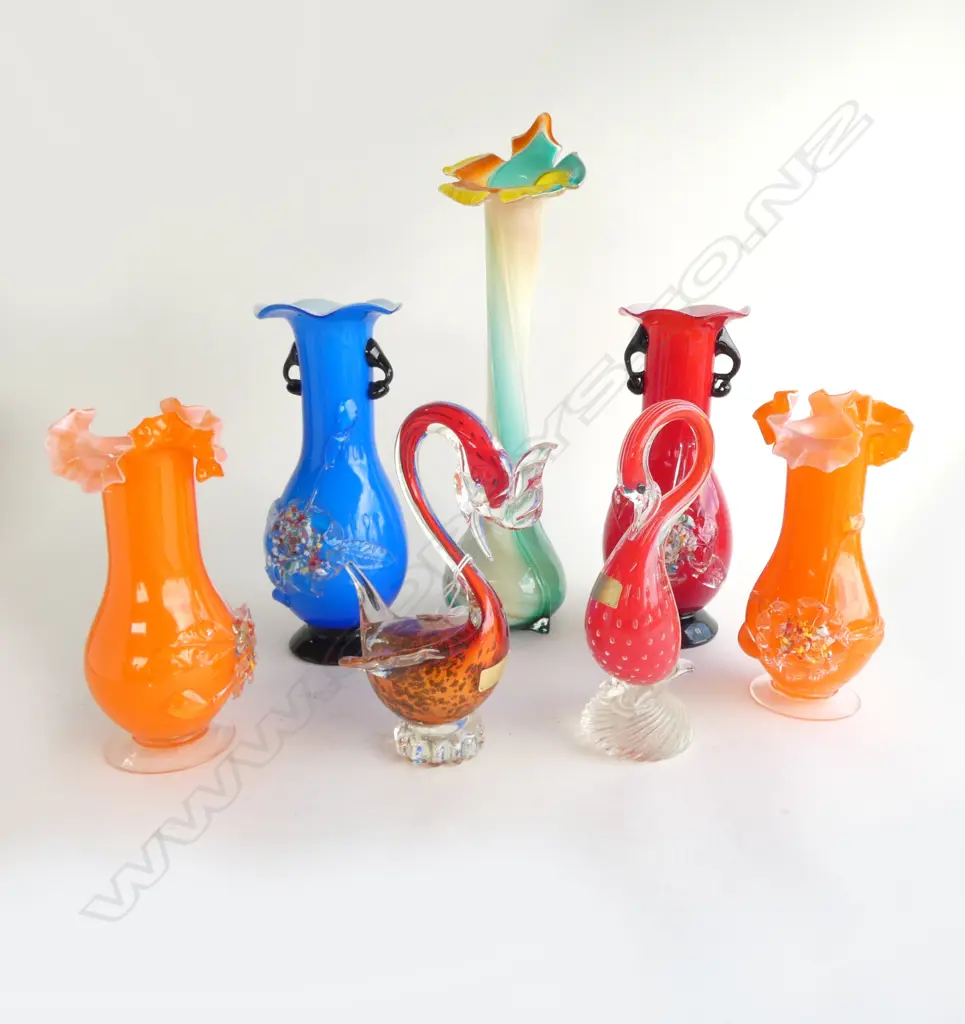 7 PCES MURANO GLASS; 5 VASES H.385mm + 2 BIRDS Image 1++