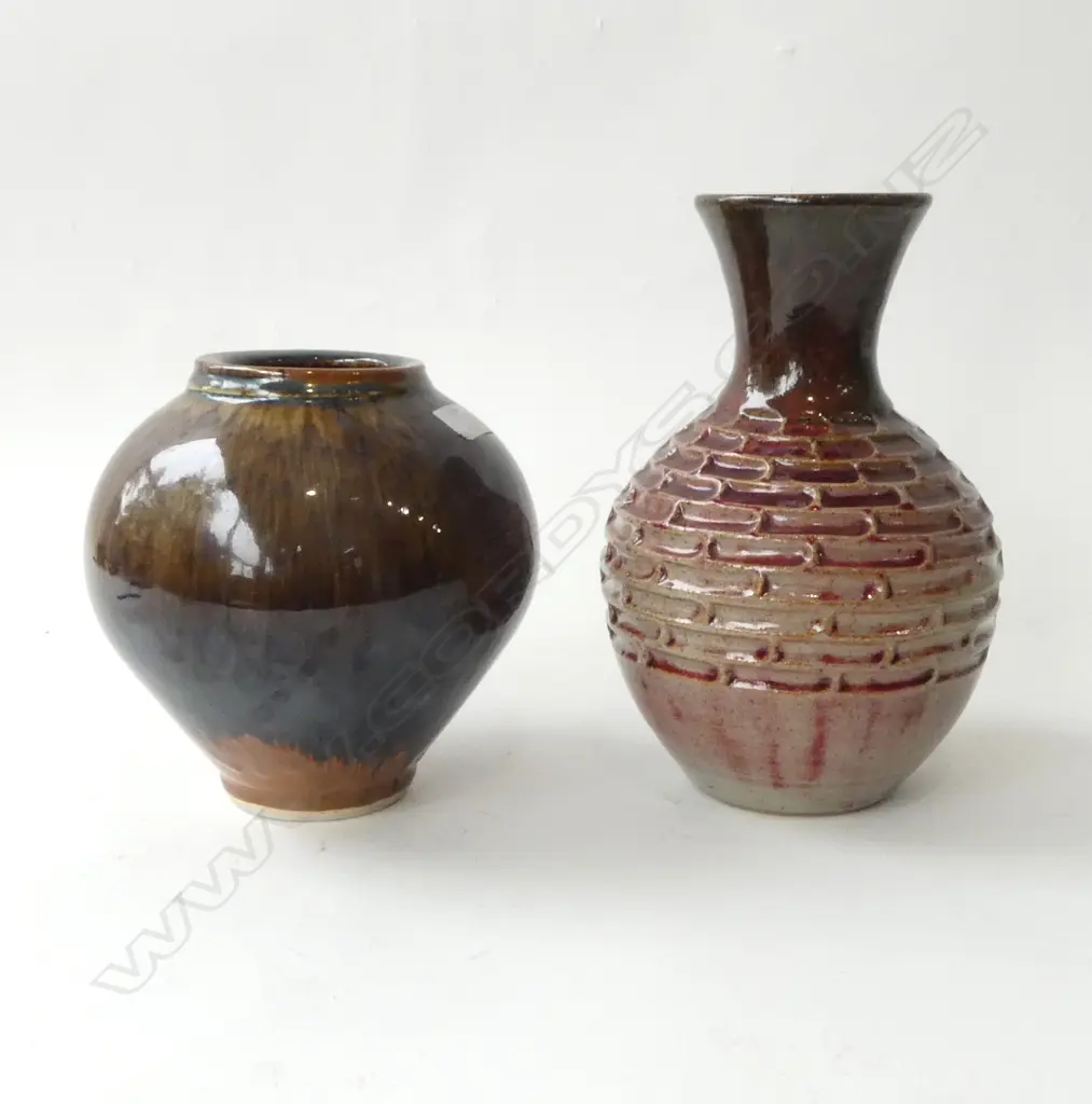 BARRY HOCKENHULL POTTERY SQUAT VASE w. MICHAEL BLOCK VASE H260mm Image 1++