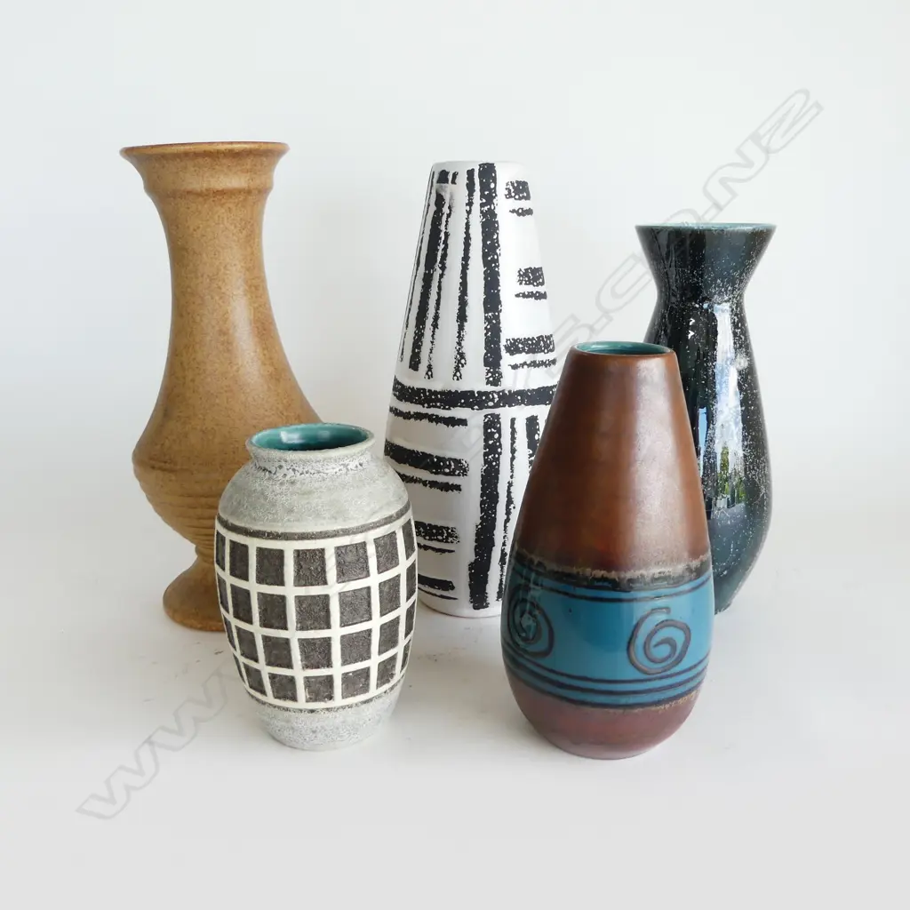 4 PCES GERMAN POTTERY w. OTHER POTTERY VASE H.300mm Image 1++