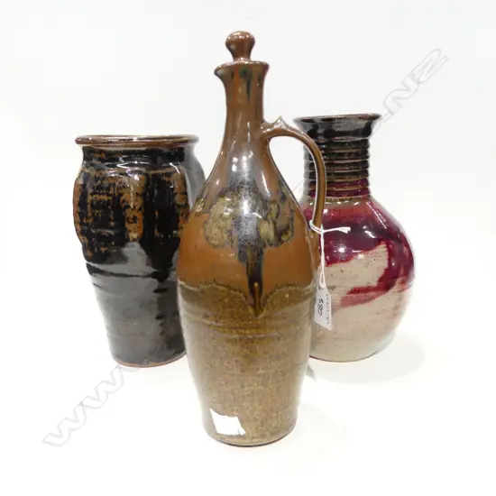 3 PCES NZ POTTERY; MICHAEL BLOCK VASE, SEAN KELLY TENOKU FORMED VASE & PETER HOLMES STOPPERED EWER H.320mm