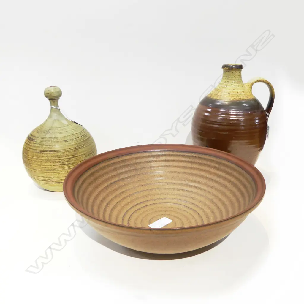 3 PCES NZ POTTERY; RICHARD CADNESS VASE, ESTELLE MARTIN FLASK (MISSING CORK), HAND POTTED BOWL UNMARKED Dia305mm Image 1++
