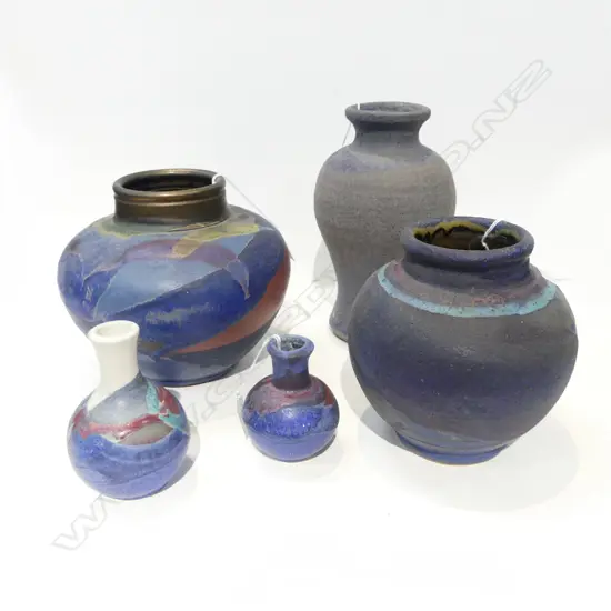 5 DAVID HUFFMAN POTTERY VASES H.220mm