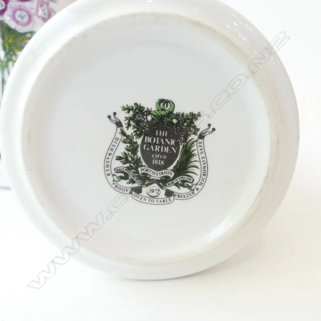 TWO PORTMEIRION LIDDED CONTAINERS ‘BOTANICAL GARDEN’, H.140MM-180MM Image 1++