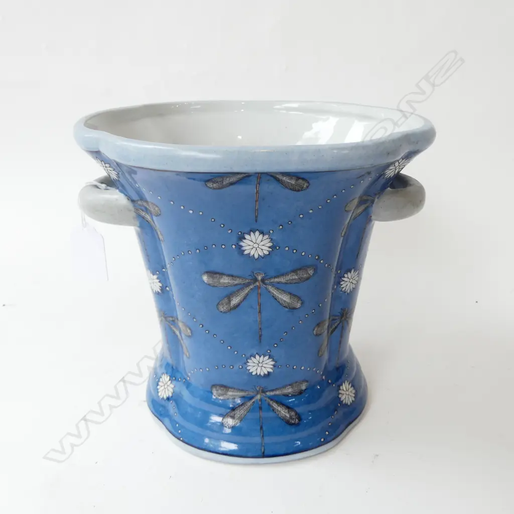 BLUE CERAMIC VASE w. DRAGONFLY DECORATION H.180mm Image 1++