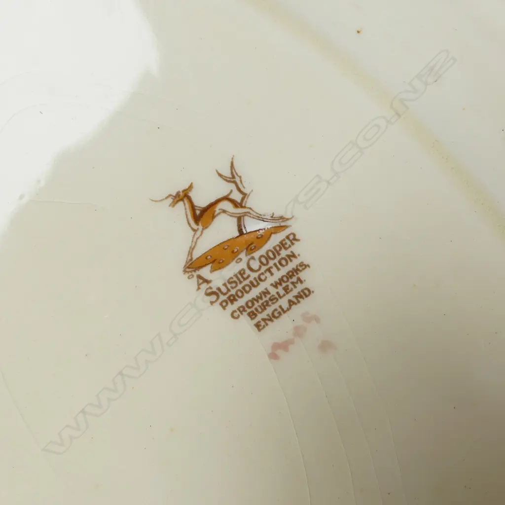 SET OF 3 SUSIE COOPER PINK ‘SWANSEA SPRAY’ PLATTERS, L.305MM-400MM Image 1++
