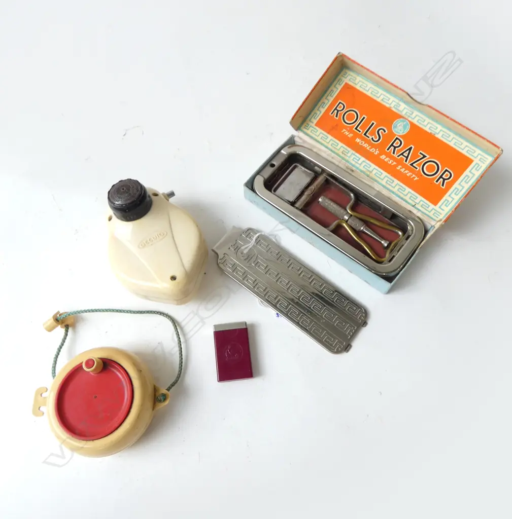 BOXED ROLLS RAZOR w. BLADE & 2 OTHERS Image 1++