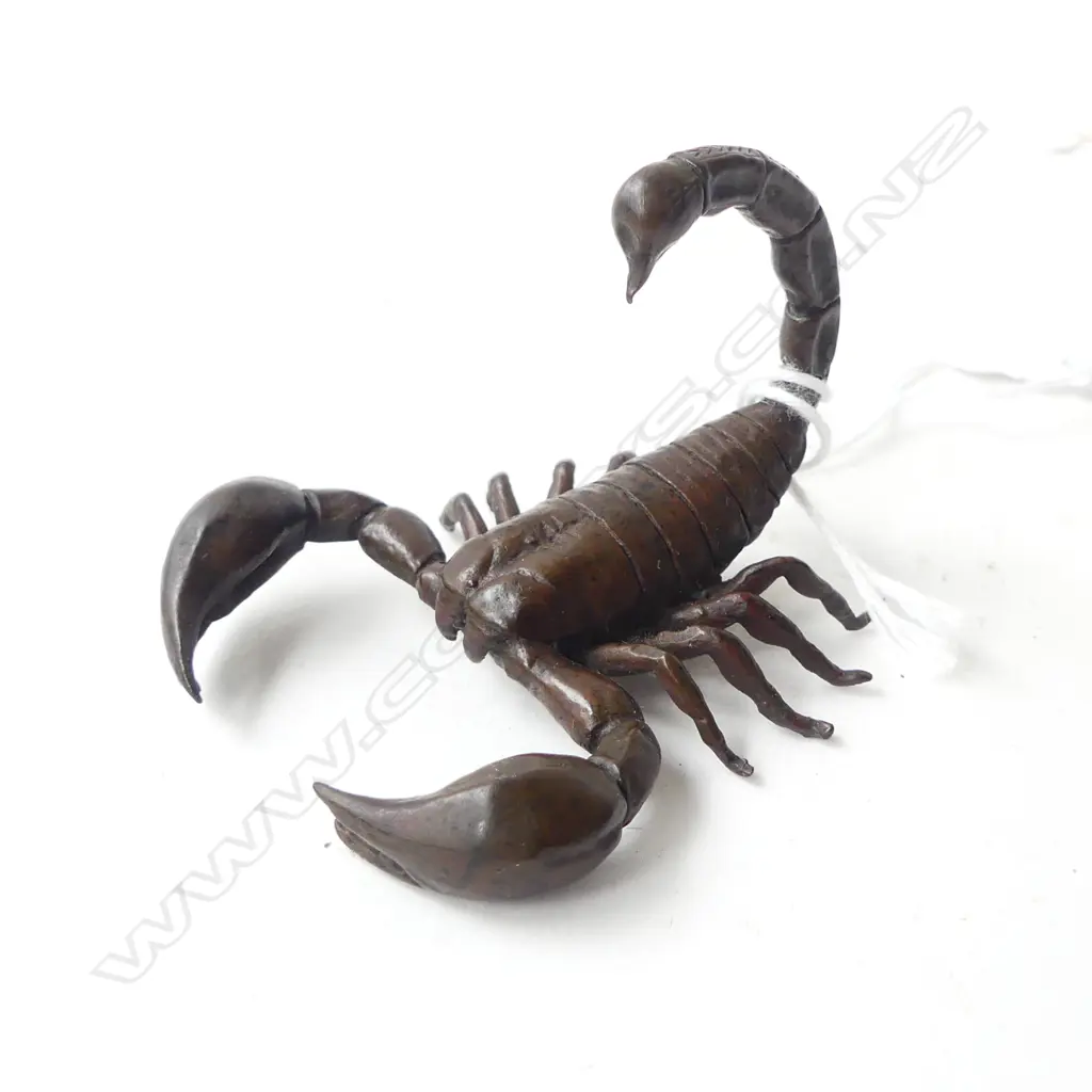 BRONZE SCORPION L.55mm Image 1++