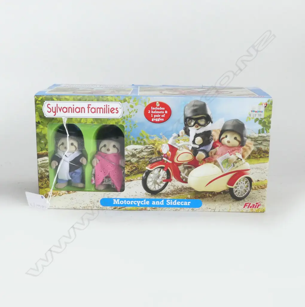 SYLVANIAN FAMILES MOTORCYCLE & SIDECAR boxed as new Image 1++